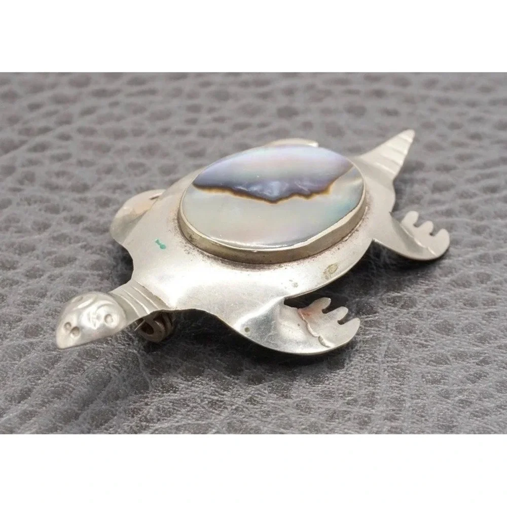 Vintage Turtle Brooch Abalone Shell Inlay Pin Silver Tone Boho